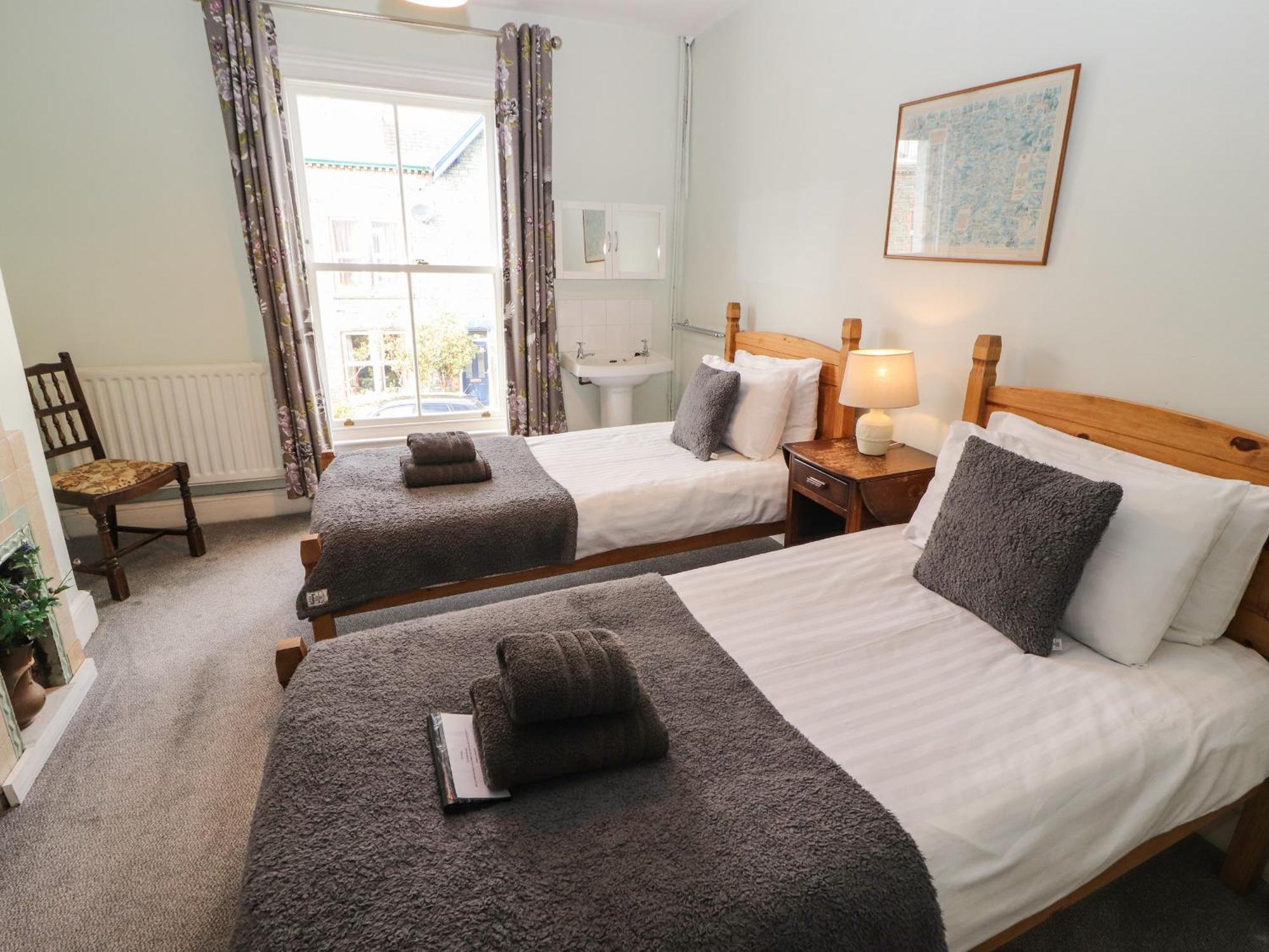 Pelham House Villa Keswick  Bagian luar foto